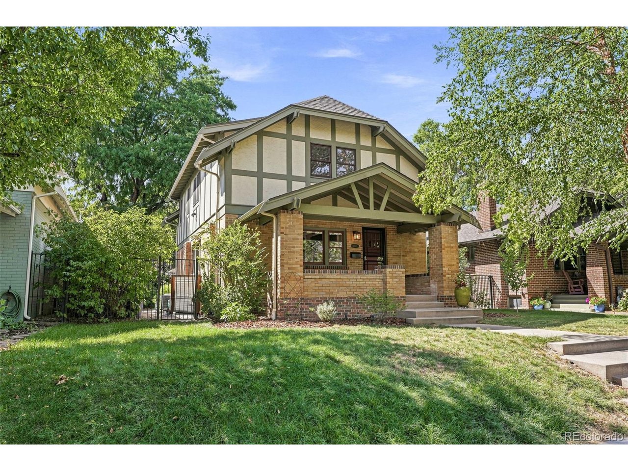 Photo of 2041 Grape St Denver CO 80207