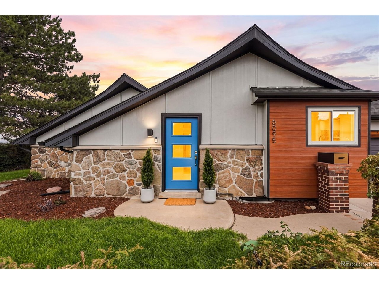 Photo of 6095 W 49th Pl Wheat Ridge CO 80033