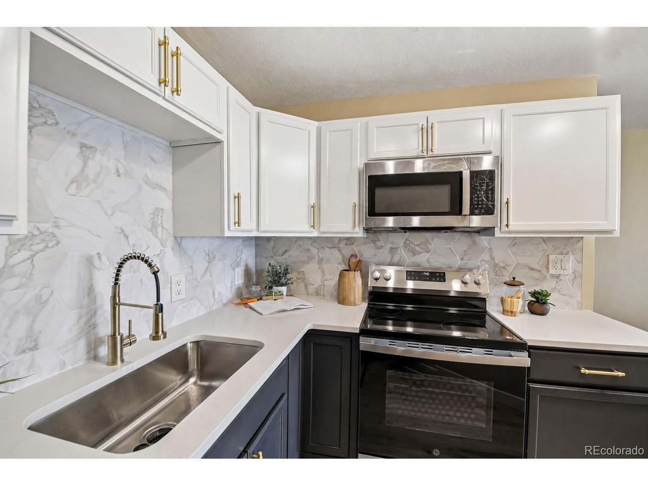 Photo of 550 E 12th Ave #1409 Denver CO 80203