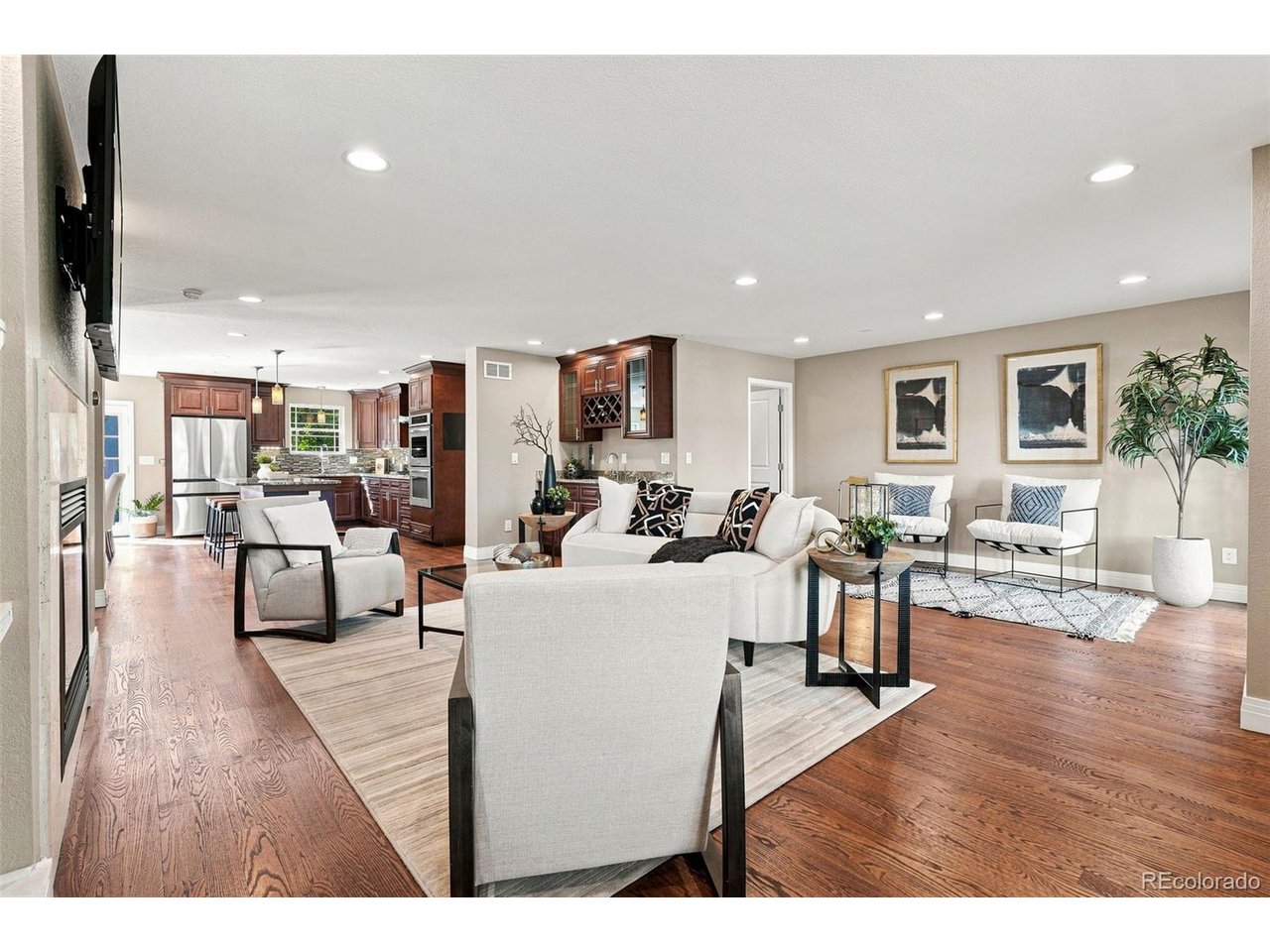 Photo of 965 Krameria St Denver CO 80220
