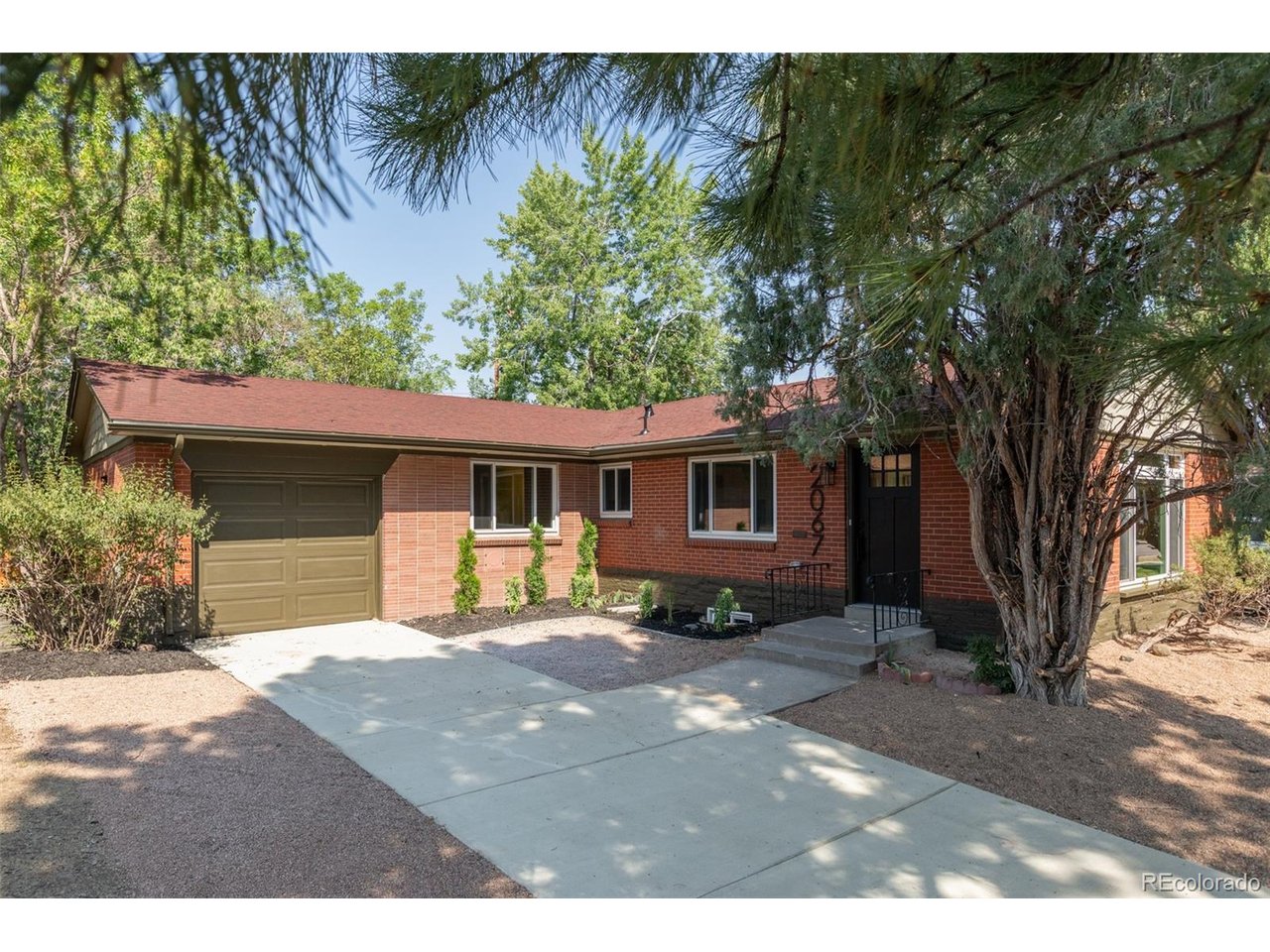 Photo of 2067 S Yates St Denver CO 80219