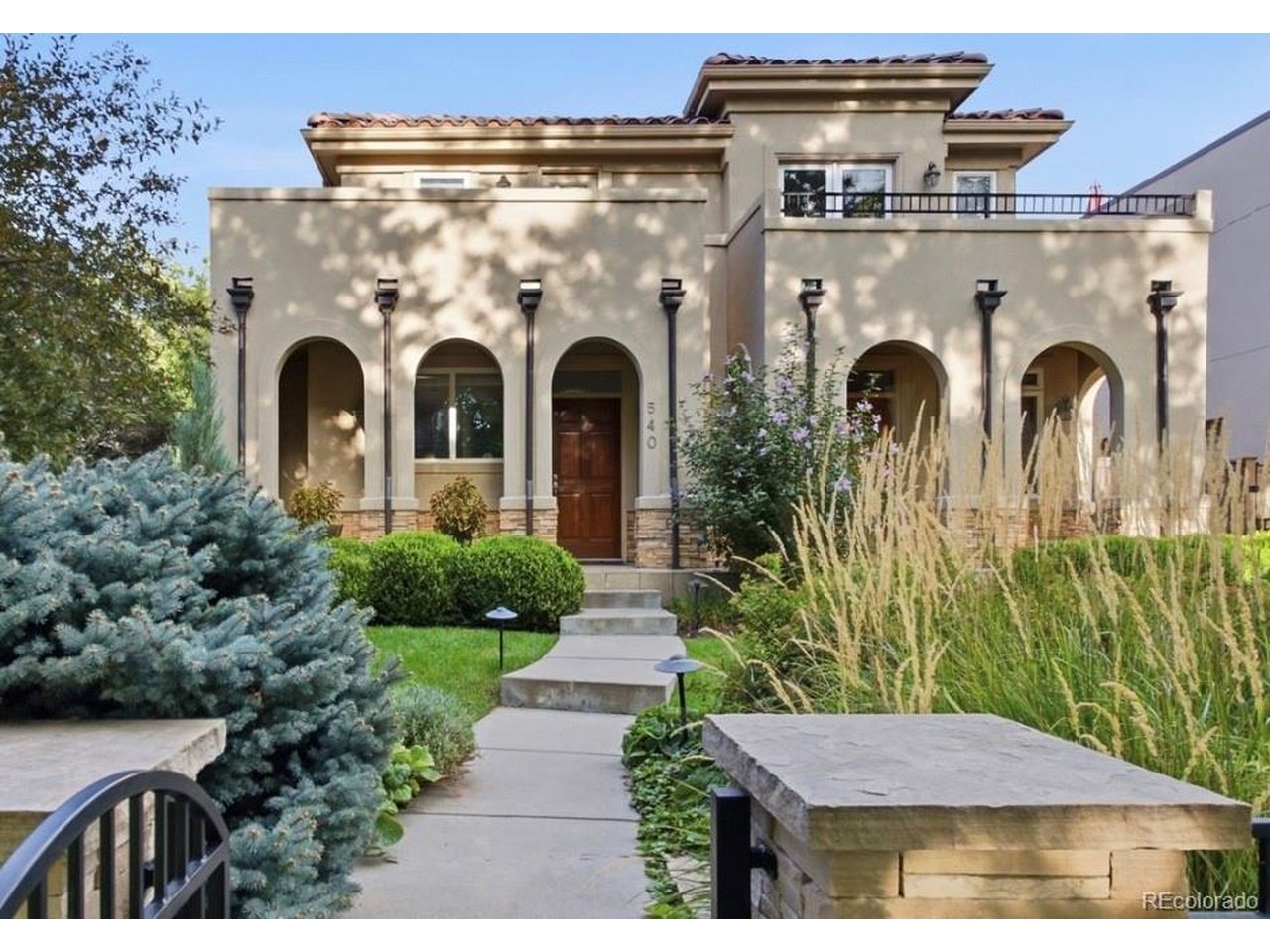 Photo of 540 Steele St Denver CO 80206