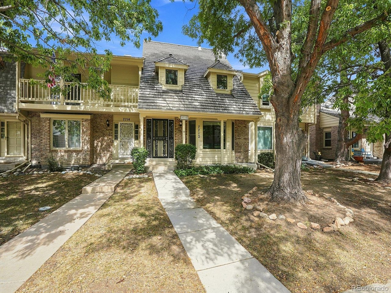 Photo of 7712 S Cove Cir Centennial CO 80122