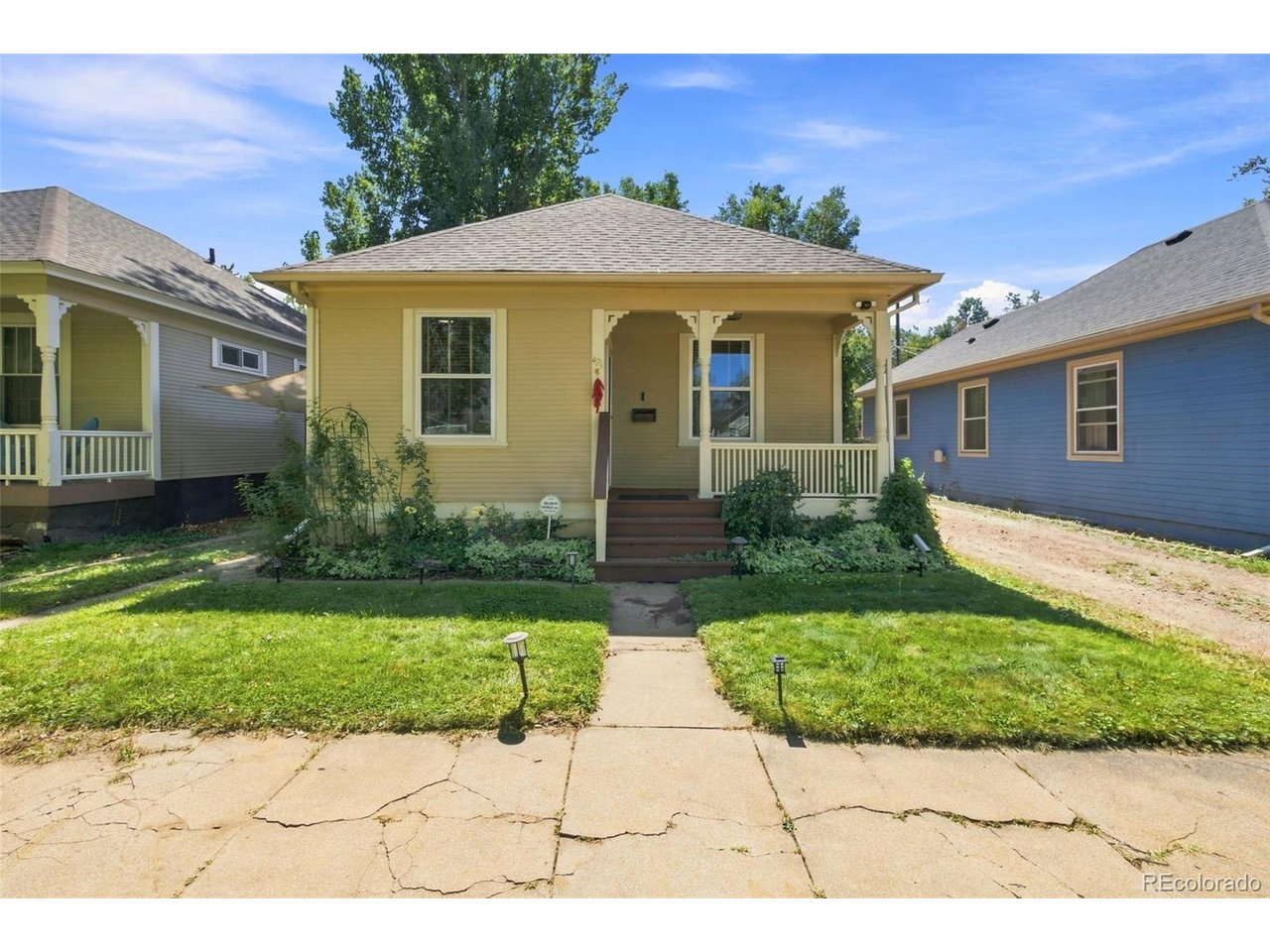 Photo of 421 E Caramillo St Colorado Springs CO 80907