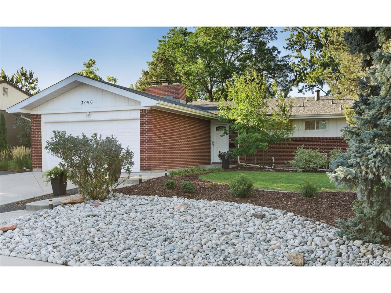 Photo of 3090 E Weaver Ave Centennial CO 80121