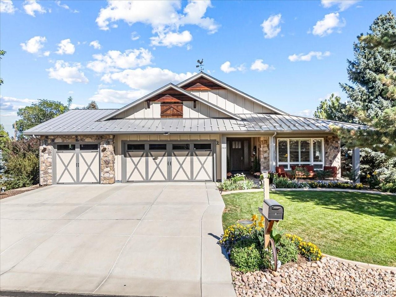 Photo of 2080 Robb St Lakewood CO 80215