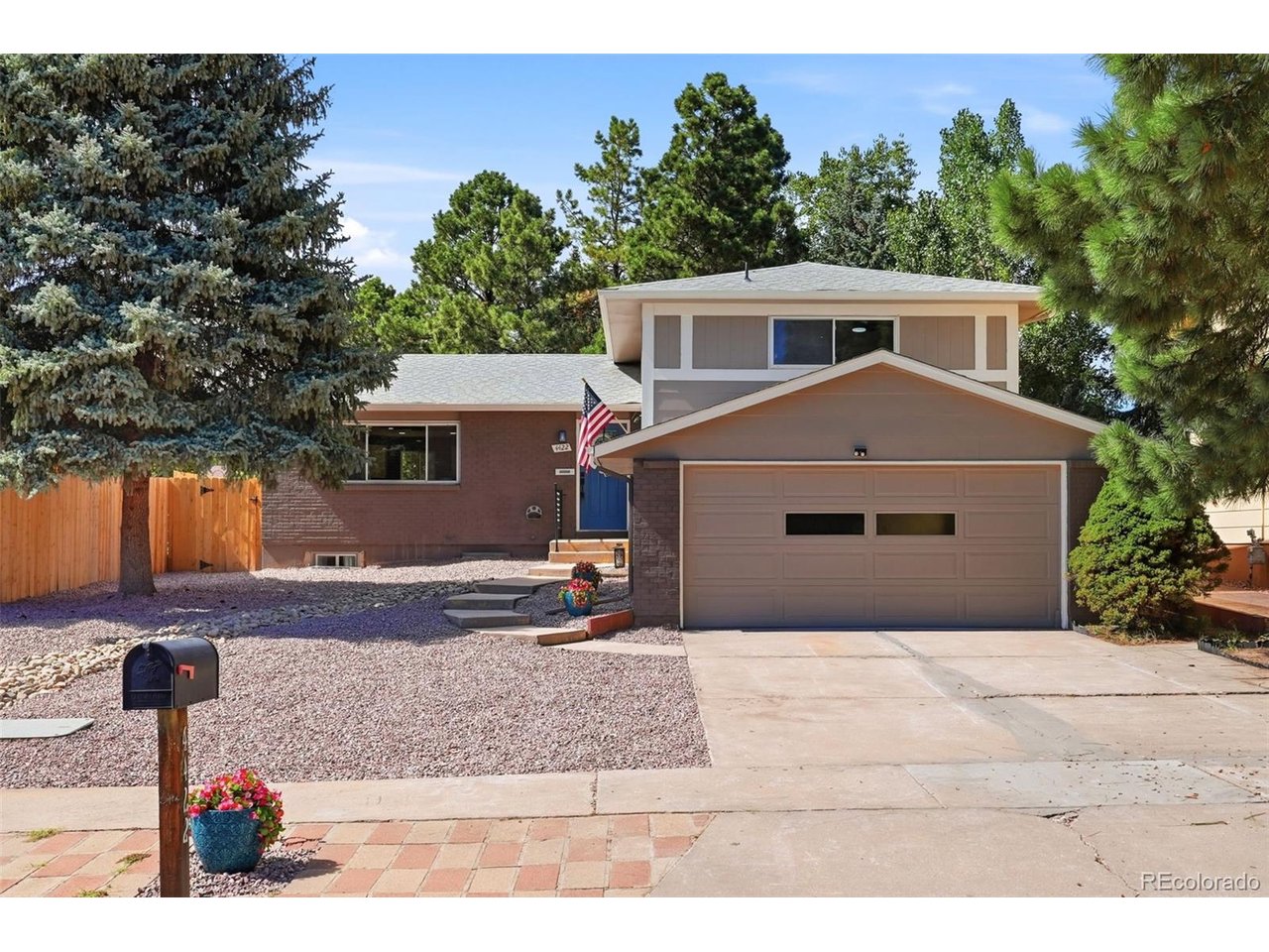 Photo of 4422 Flintridge Dr Colorado Springs CO 80918