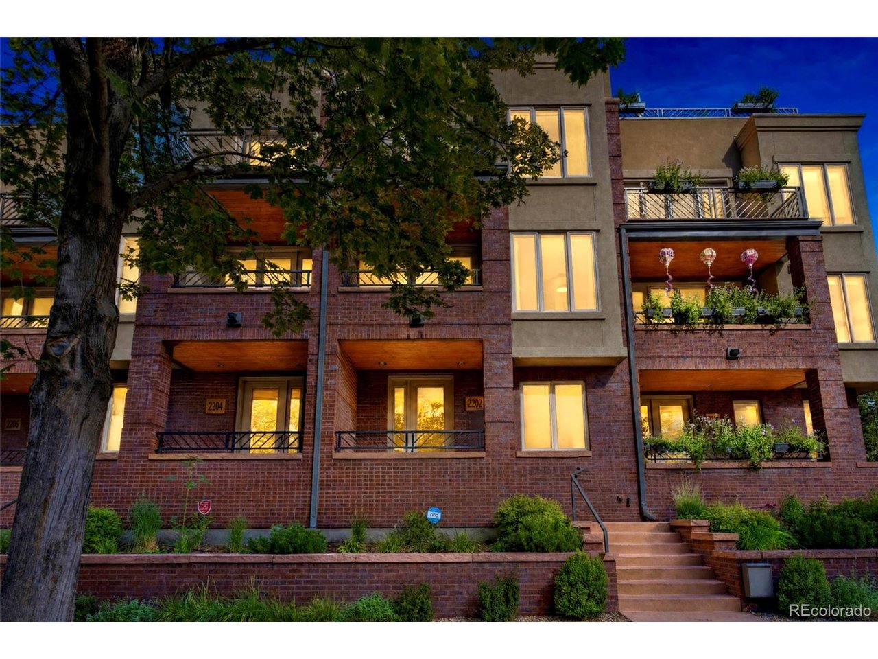 Photo of 2202 N Emerson St Denver CO 80205