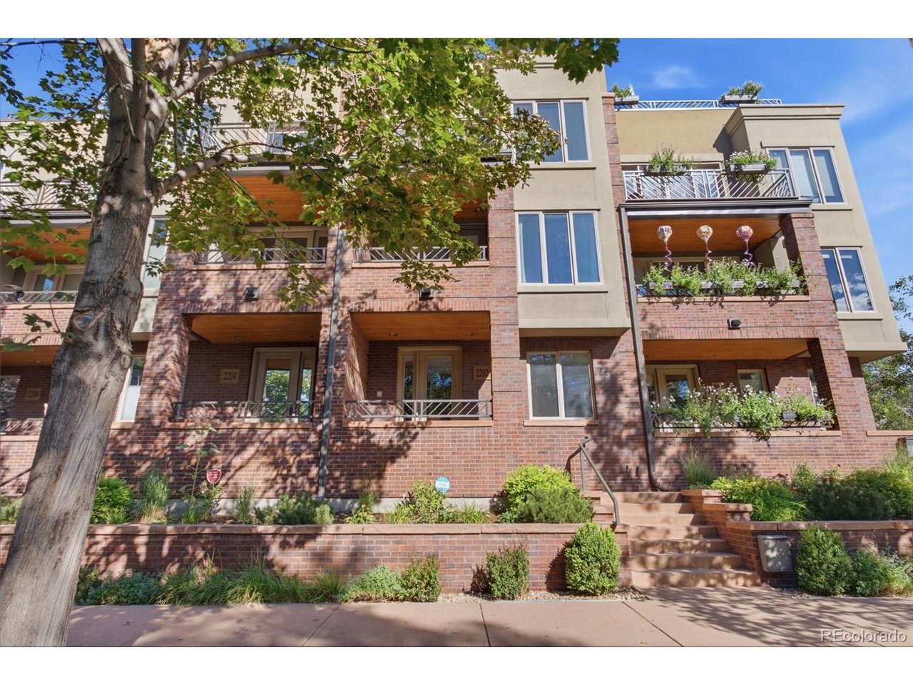 Photo of 2202 N Emerson St Denver CO 80205