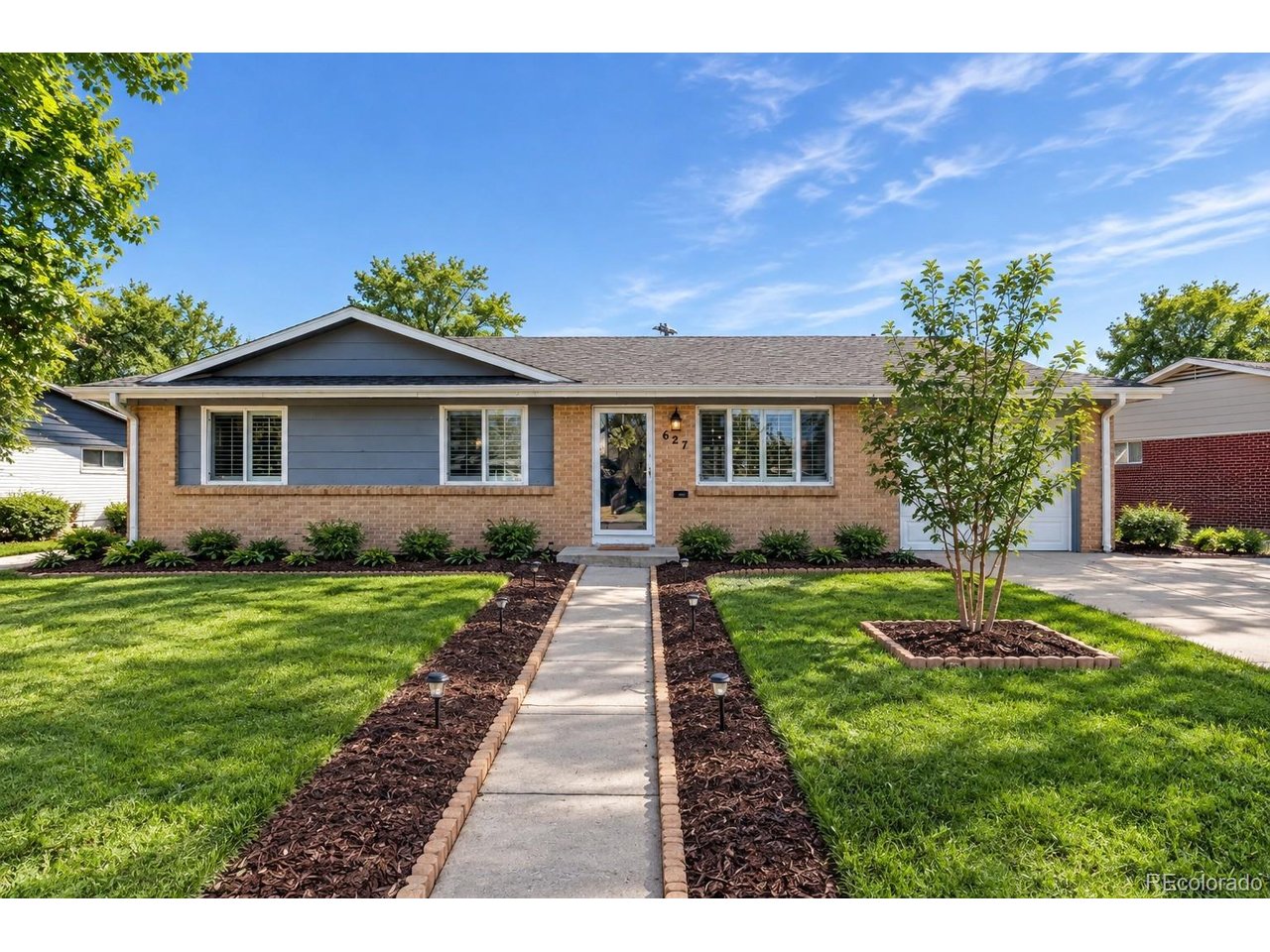 Photo of 627 S Jasmine Way Denver CO 80224