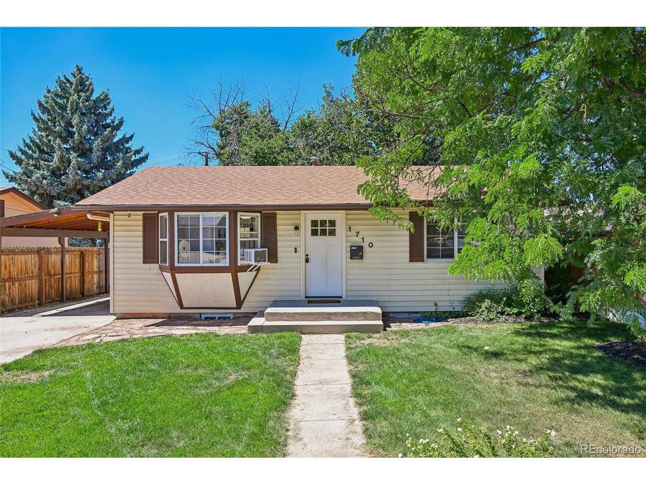 Photo of 1710 Alexander Ln Colorado Springs CO 80909