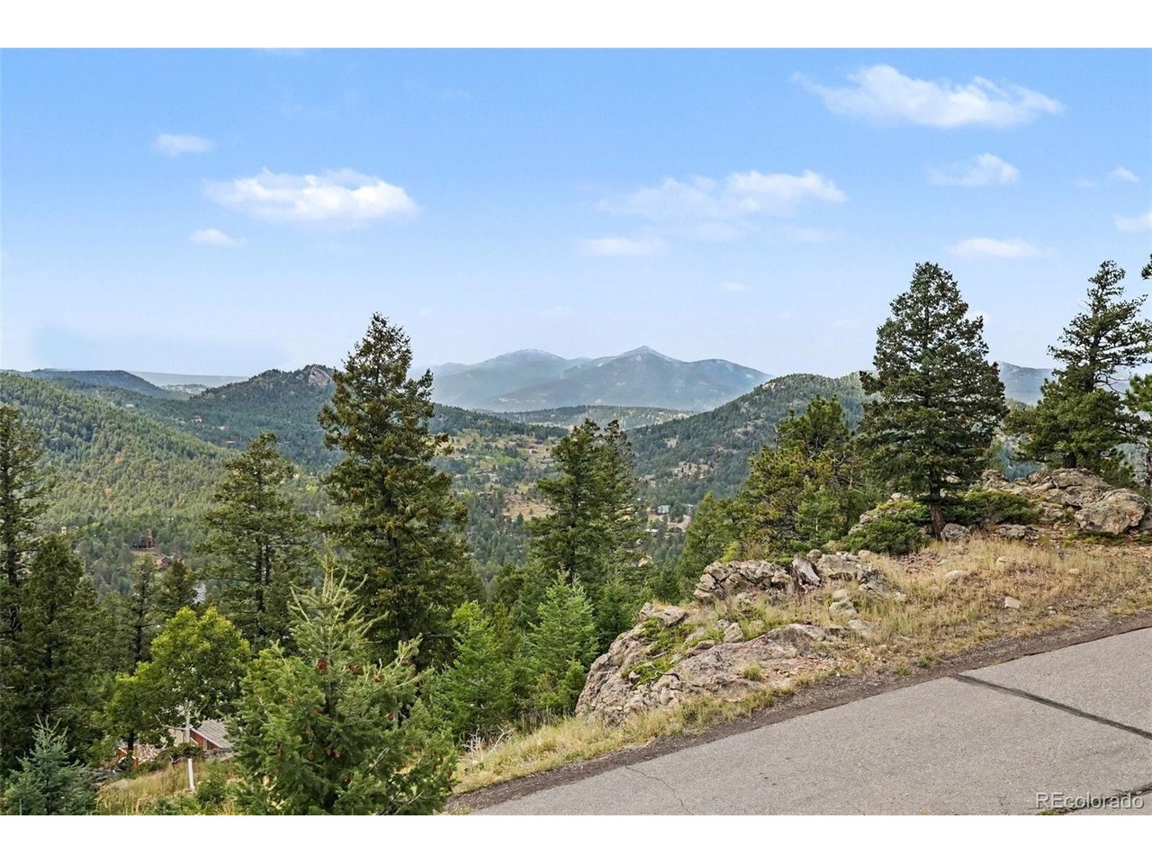 Photo of 6901 Lynx Lair Rd Evergreen CO 80439