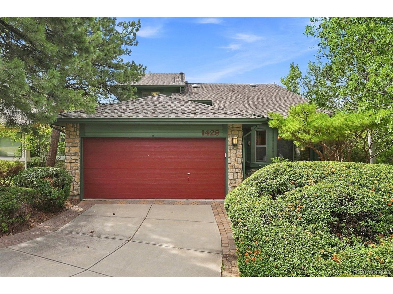 Photo of 1428 W Briarwood Ave Littleton CO 80120