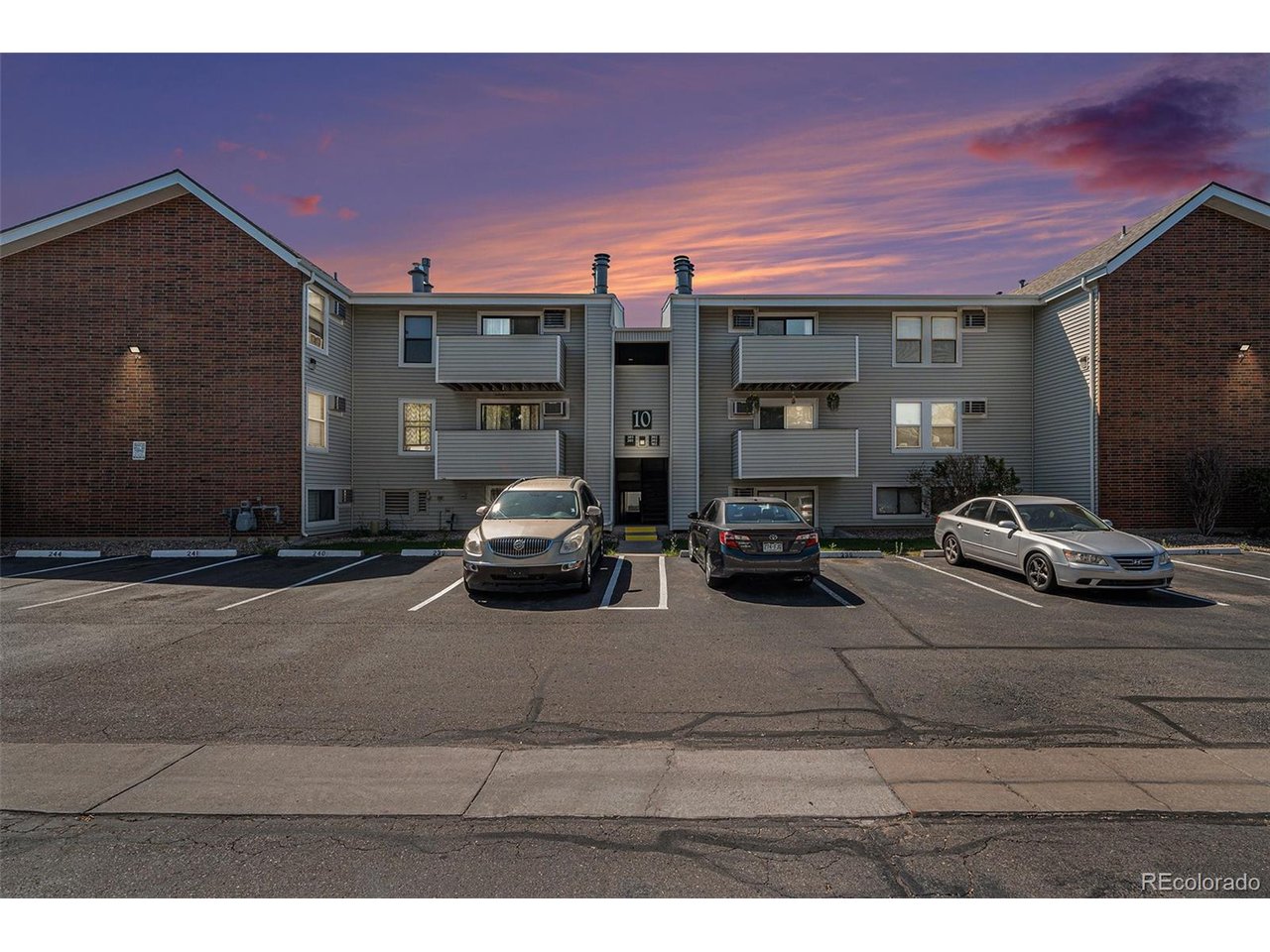Photo of 10150 E Virginia Ave #10-302 Denver CO 80247
