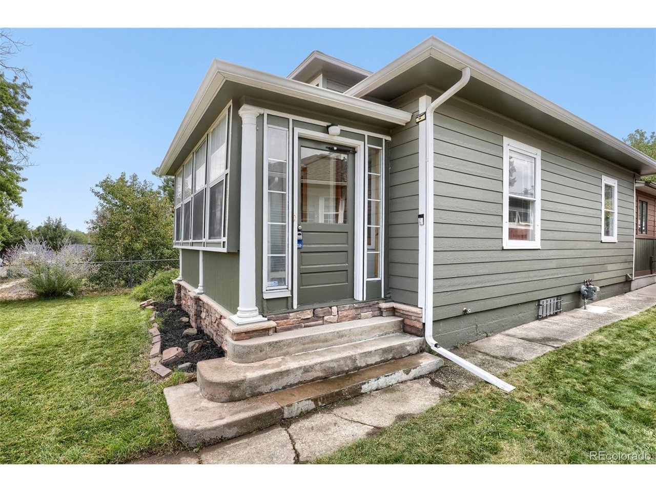 Photo of 4851 Knox Ct Denver CO 80221