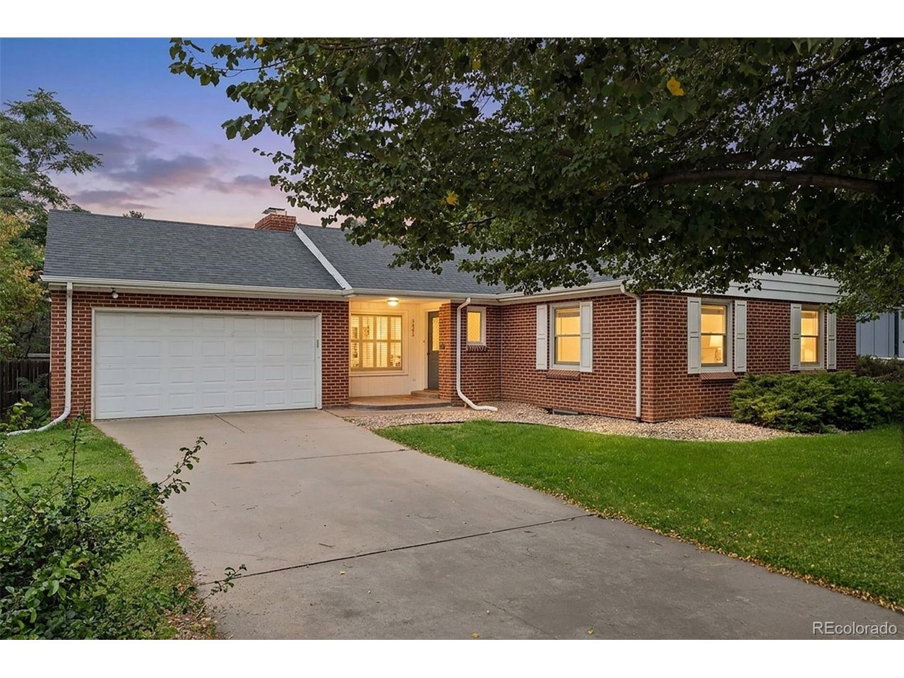 Photo of 3445 S Bellaire St Denver CO 80222