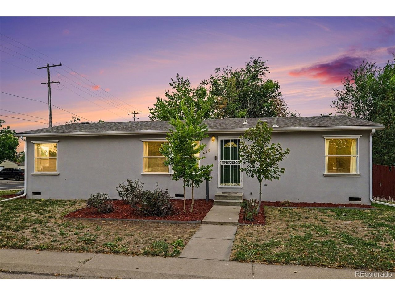 Photo of 2301 Florence St Aurora CO 80010