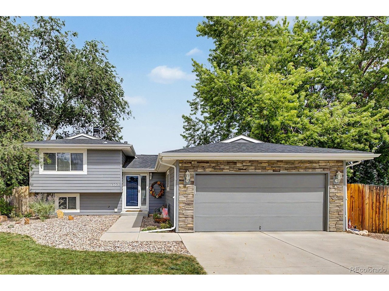 Photo of 1307 Ellen Pl Loveland CO 80537