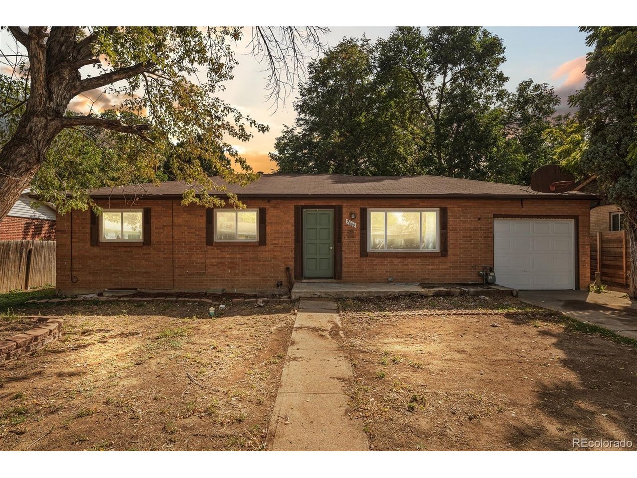 Photo of 2066 S Newton St Denver CO 80219