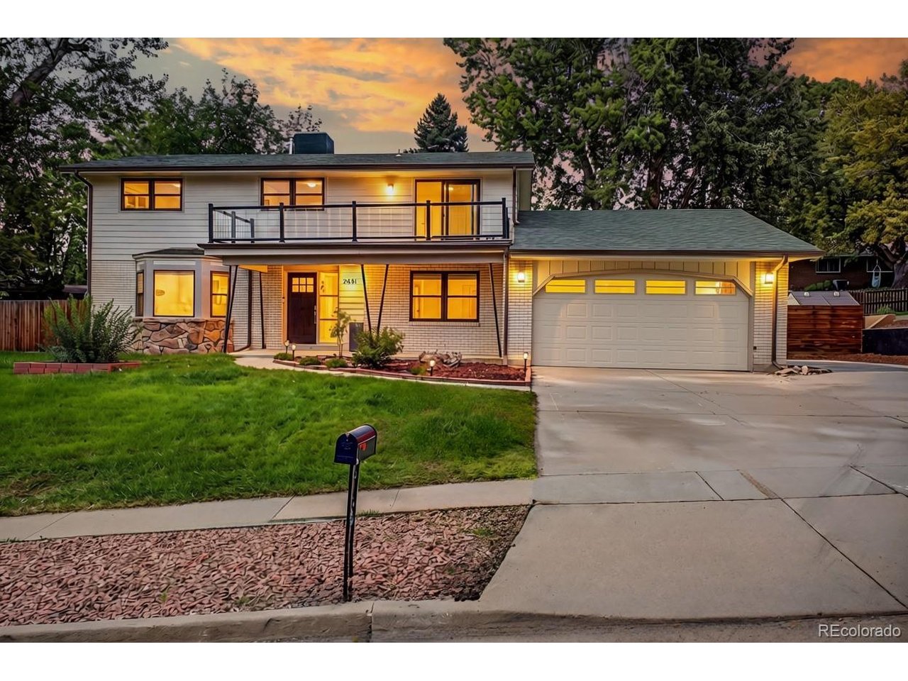 Photo of 2681 S Chase Ln Lakewood CO 80227