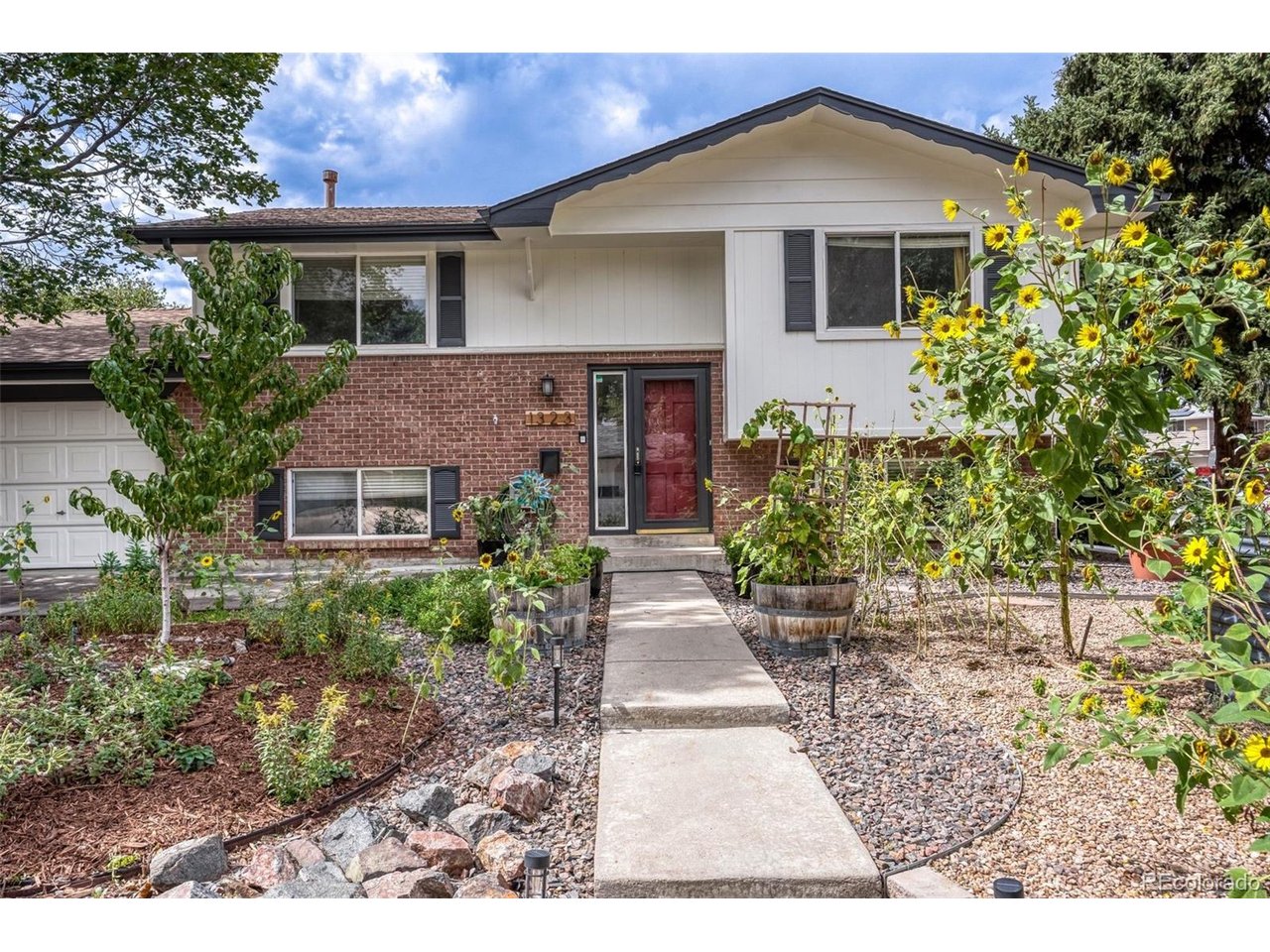 Photo of 1323 S Dudley St Lakewood CO 80232