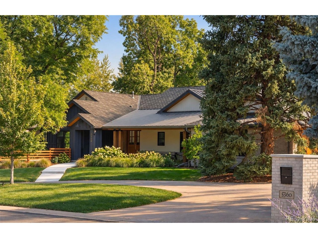 Photo of 5360 S Logan Dr Greenwood Village CO 80121