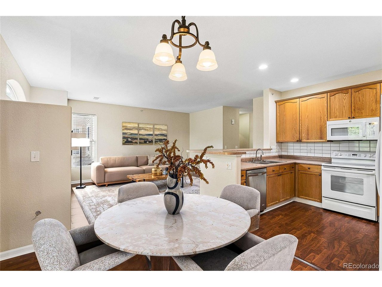Photo of 9568 W San Juan Cir #201 Littleton CO 80128