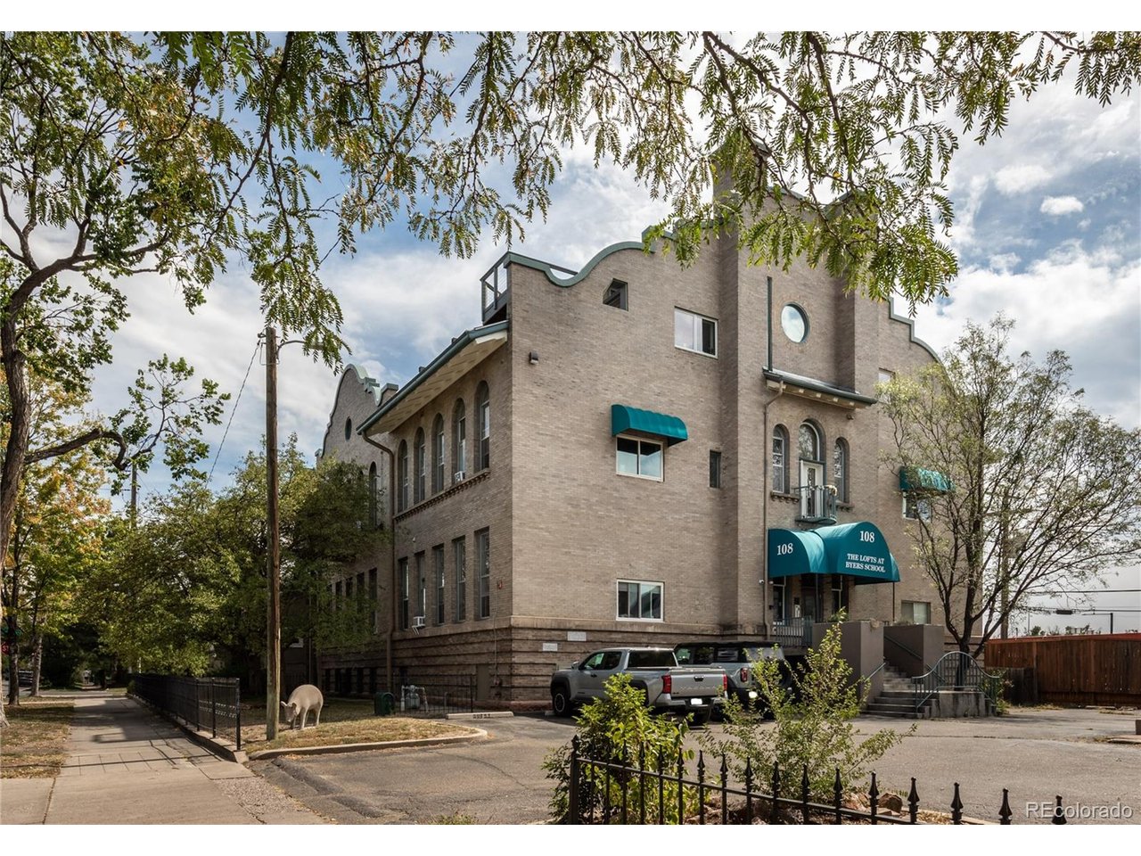 Photo of 108 W Byers Pl #G1 Denver CO 80223