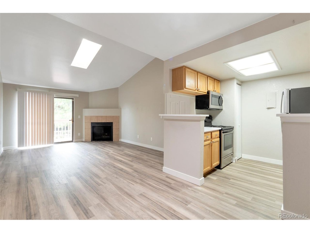 Photo of 10323 E Peakview Ave #J201 Englewood CO 80111
