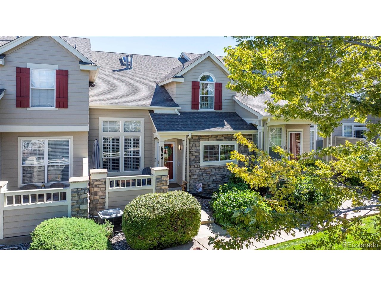 Photo of 6304 Trailhead Rd Highlands Ranch CO 80130