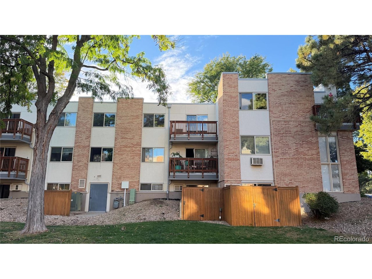 Photo of 2835 S Monaco Street Pkwy #4-302 Denver CO 80222