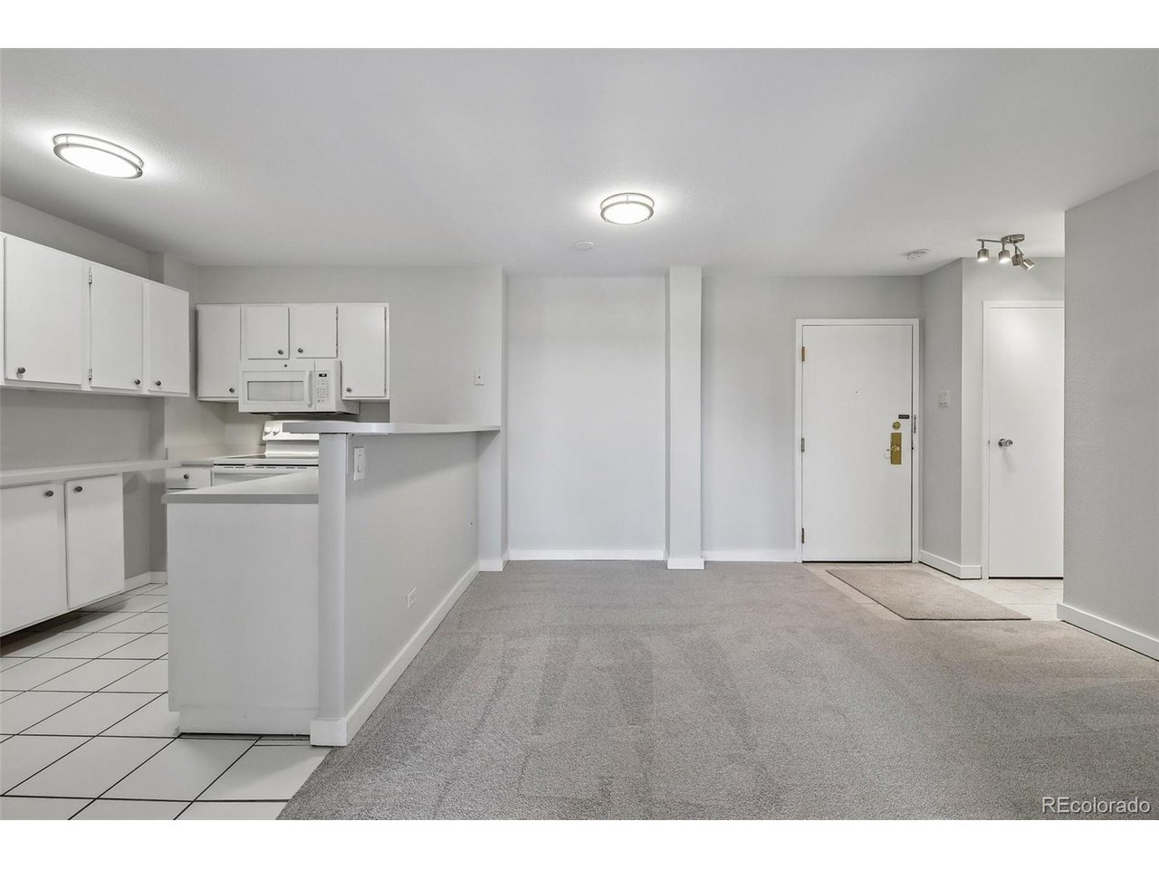 Photo of 480 S Marion Pkwy #A-902 Denver CO 80209