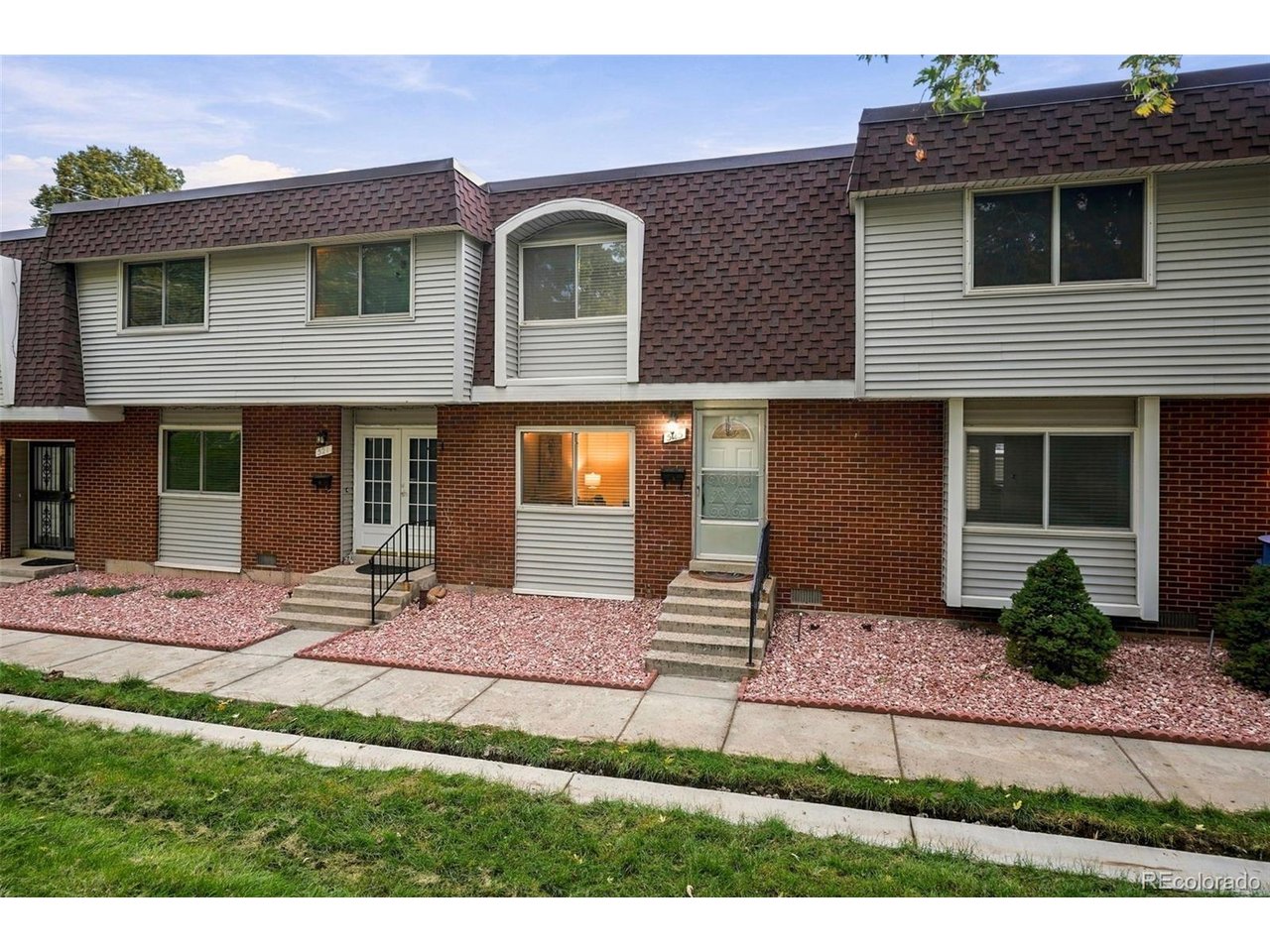 Photo of 525 S Xenon Ct Lakewood CO 80228