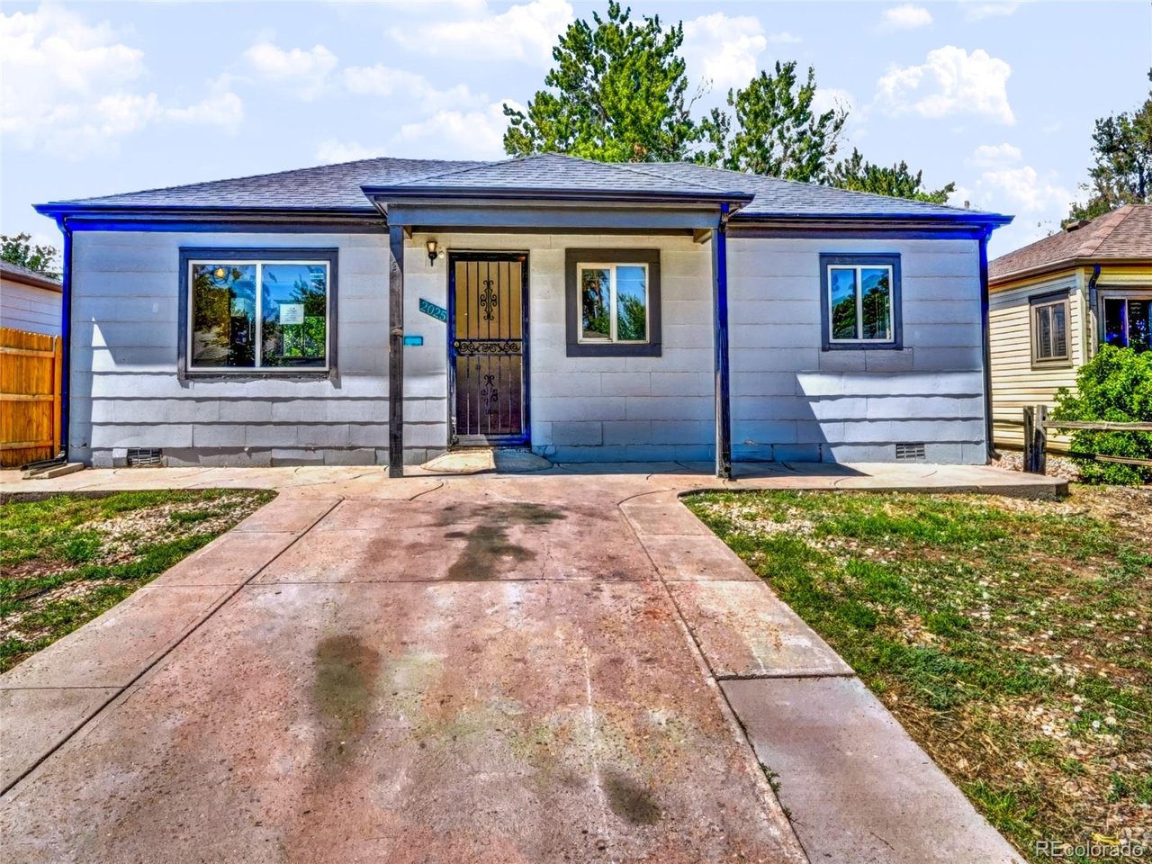 Photo of 2025 Ironton St Aurora CO 80010