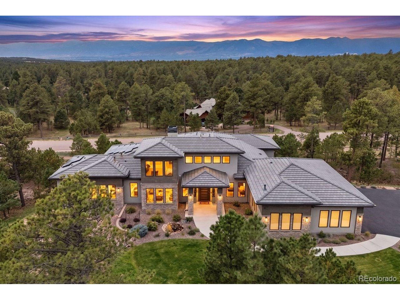 Photo of 4915 Old Stagecoach Rd Colorado Springs CO 80908