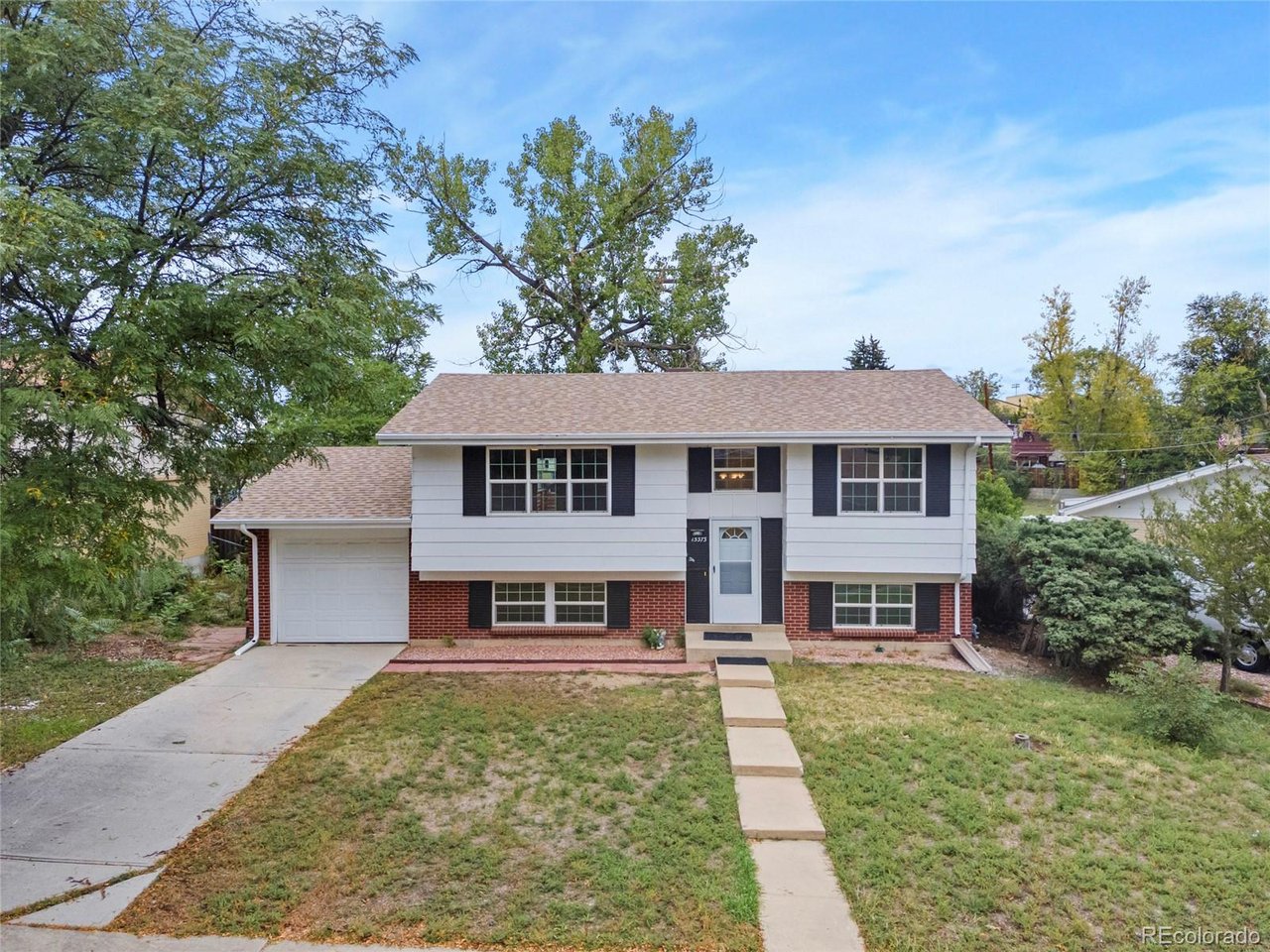 Photo of 15373 E 10th Ave Aurora CO 80011