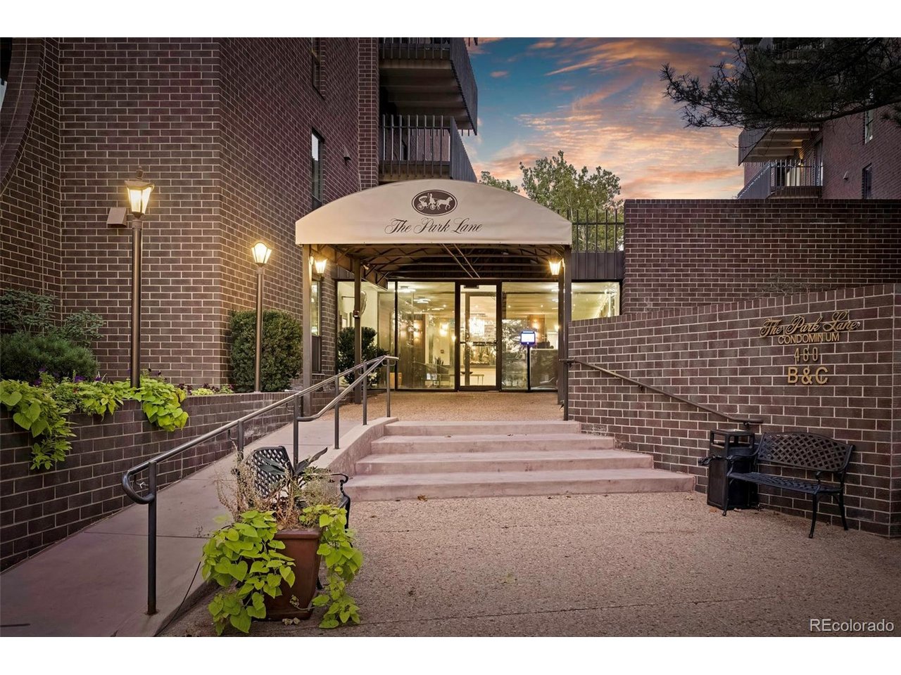 Photo of 460 S Marion Pkwy #301 Denver CO 80209