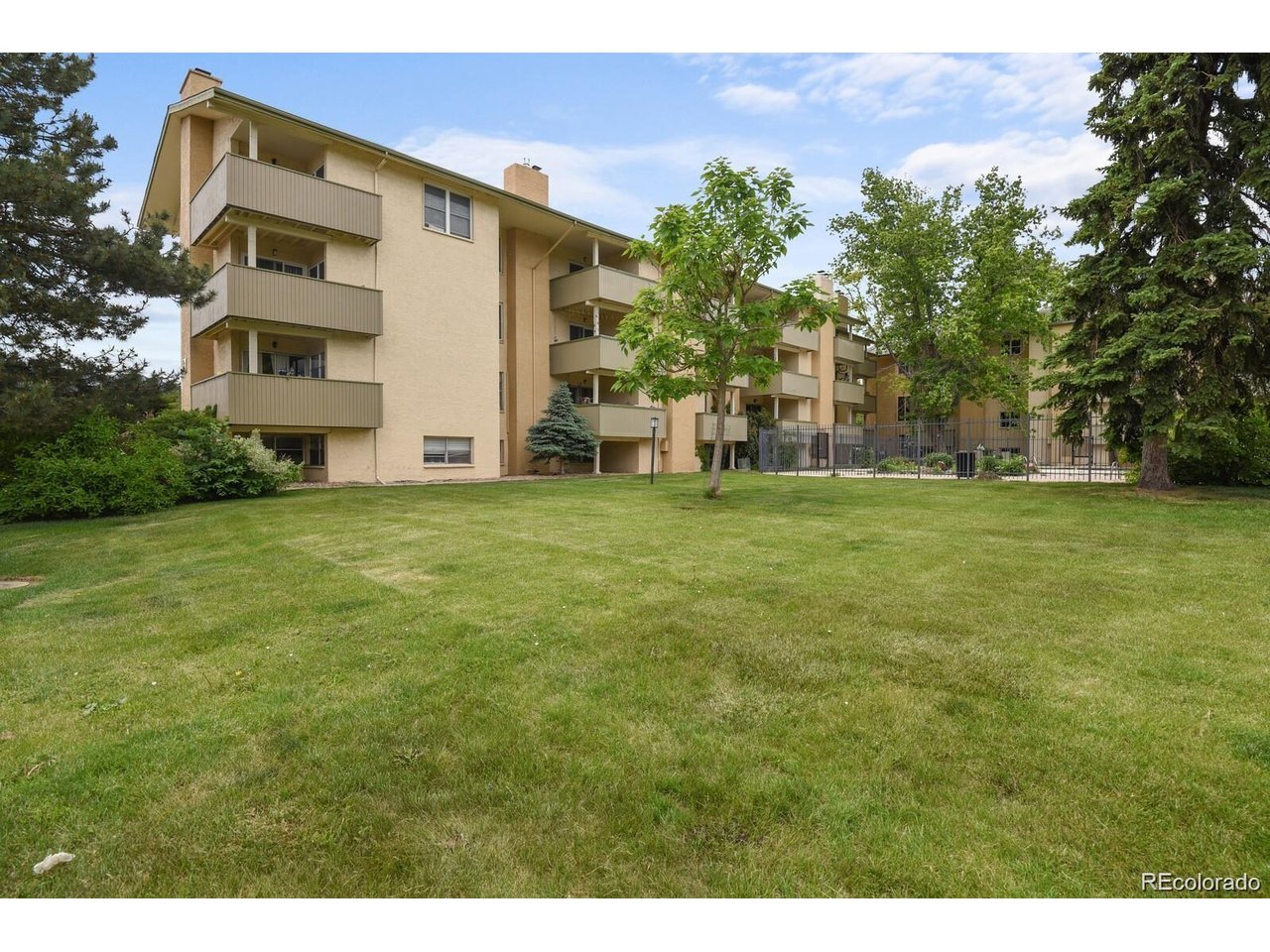 Photo of 3035 Oneal Pkwy #19S Boulder CO 80301