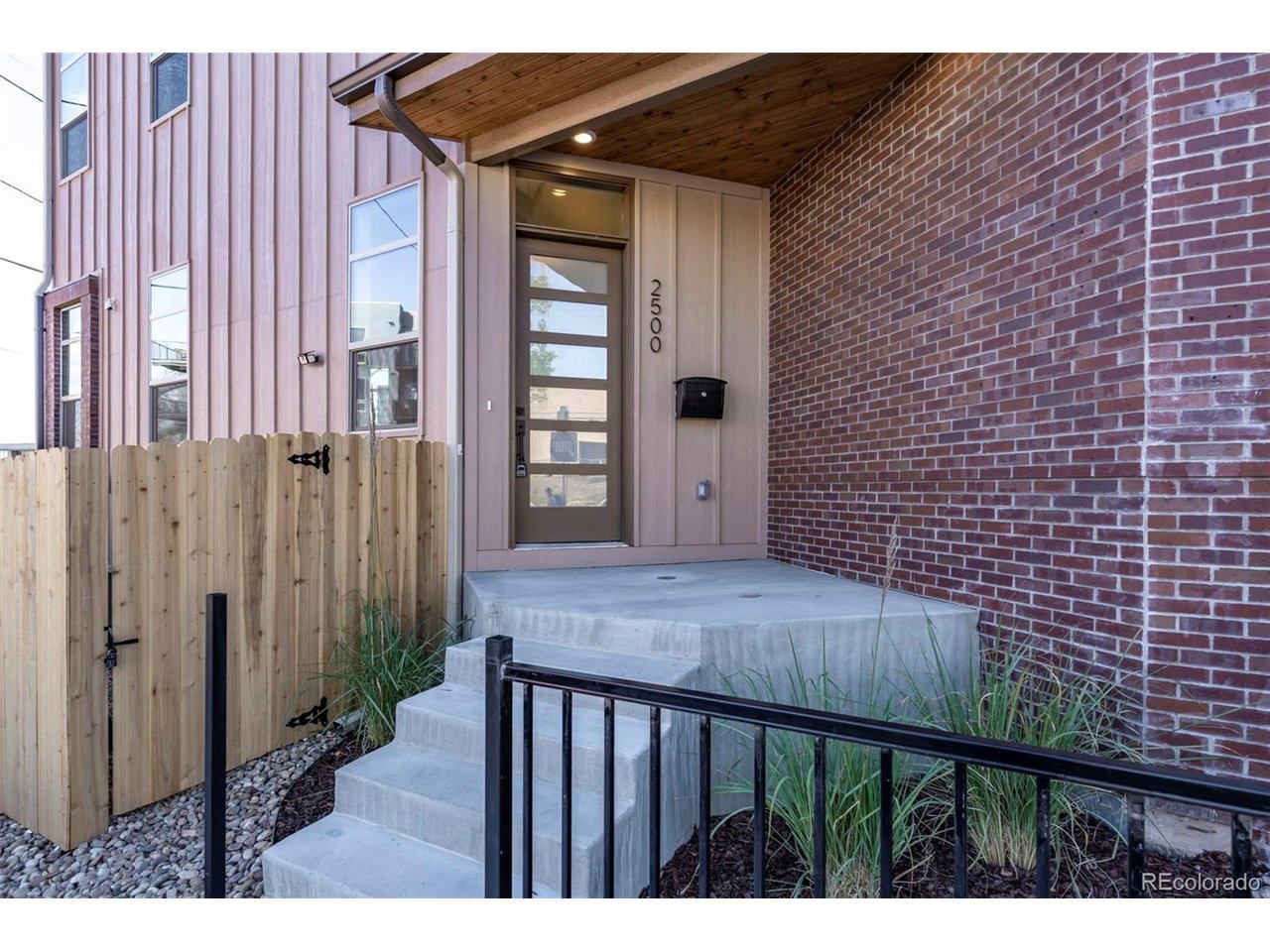 Photo of 2500 W 29th Ave Denver CO 80211