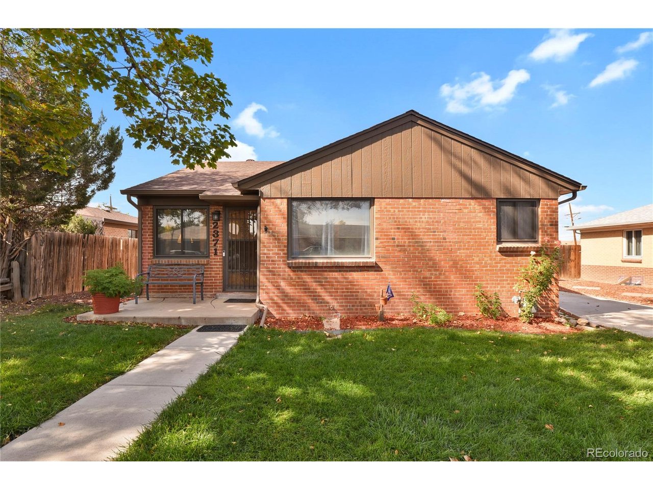 Photo of 2371 Joliet St Aurora CO 80010