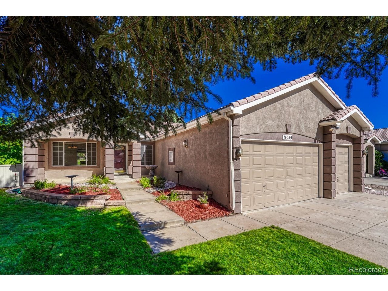 Photo of 14055 Dogleg Ln Broomfield CO 80023