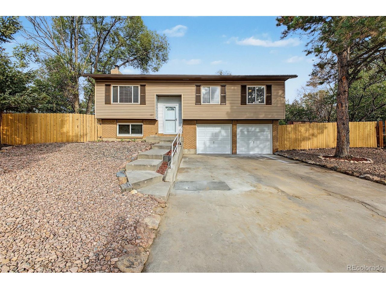 Photo of 1297 Hathaway Dr Colorado Springs CO 80915