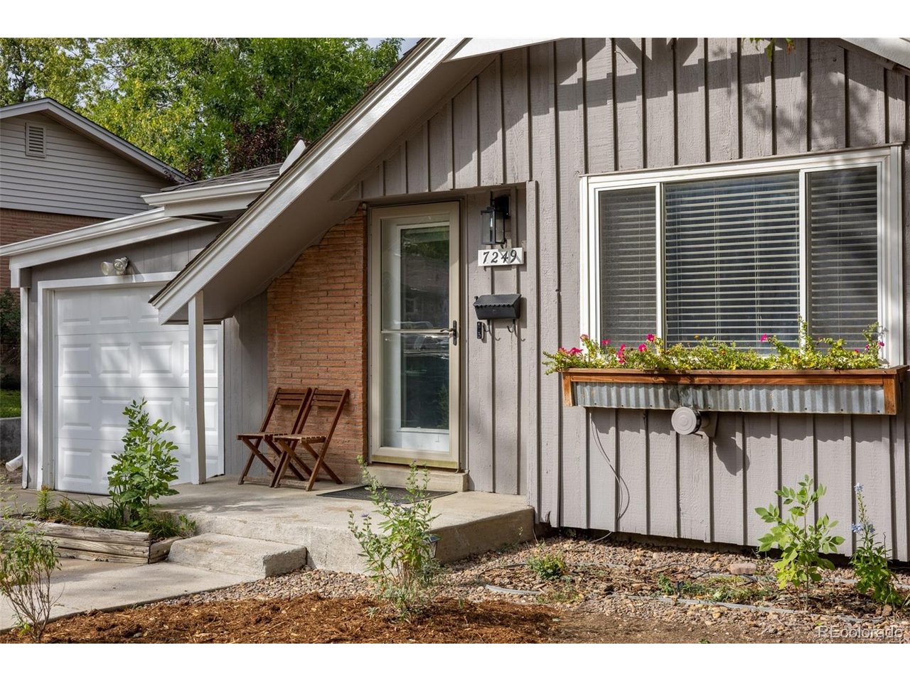 Photo of 7249 S Lincoln Way Centennial CO 80122