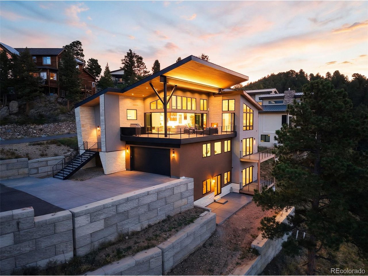 Photo of 26447 Bell Park Dr Evergreen CO 80439