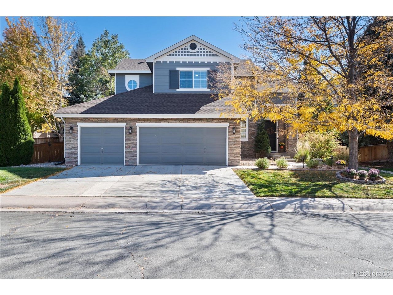 Photo of 8840 W Cannes Dr Littleton CO 80127