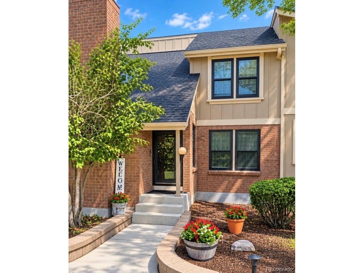 Photo of 8062 E Phillips Cir Centennial CO 80112