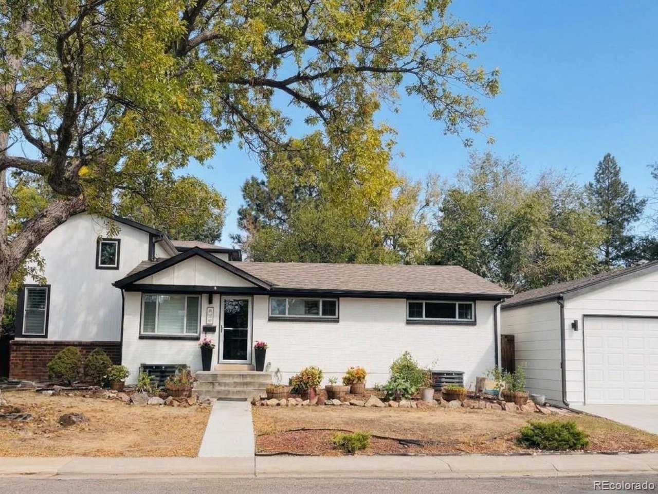 Photo of 705 W Nassau Way Englewood CO 80110