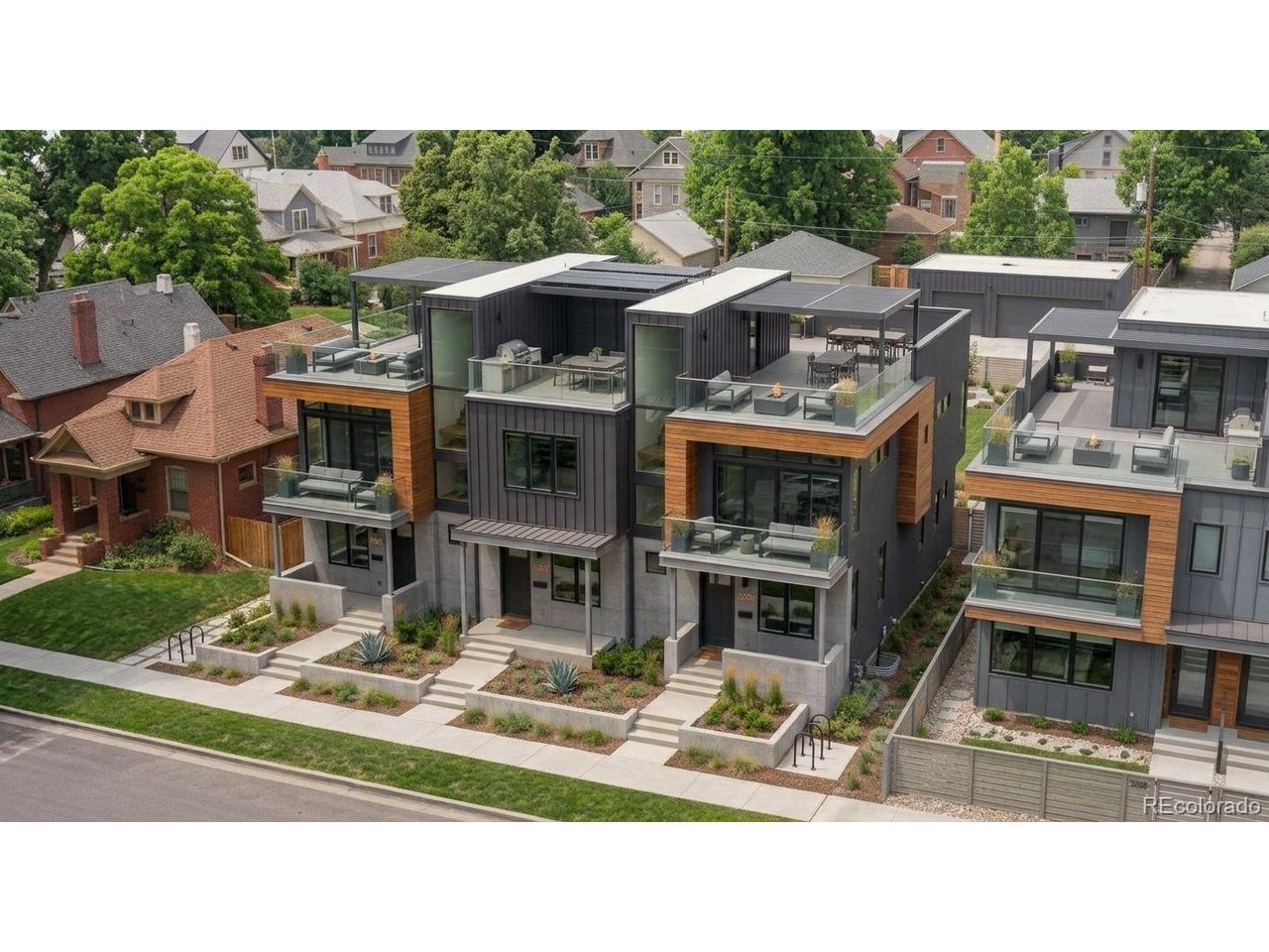 Photo of 1420 Yates St Denver CO 80204