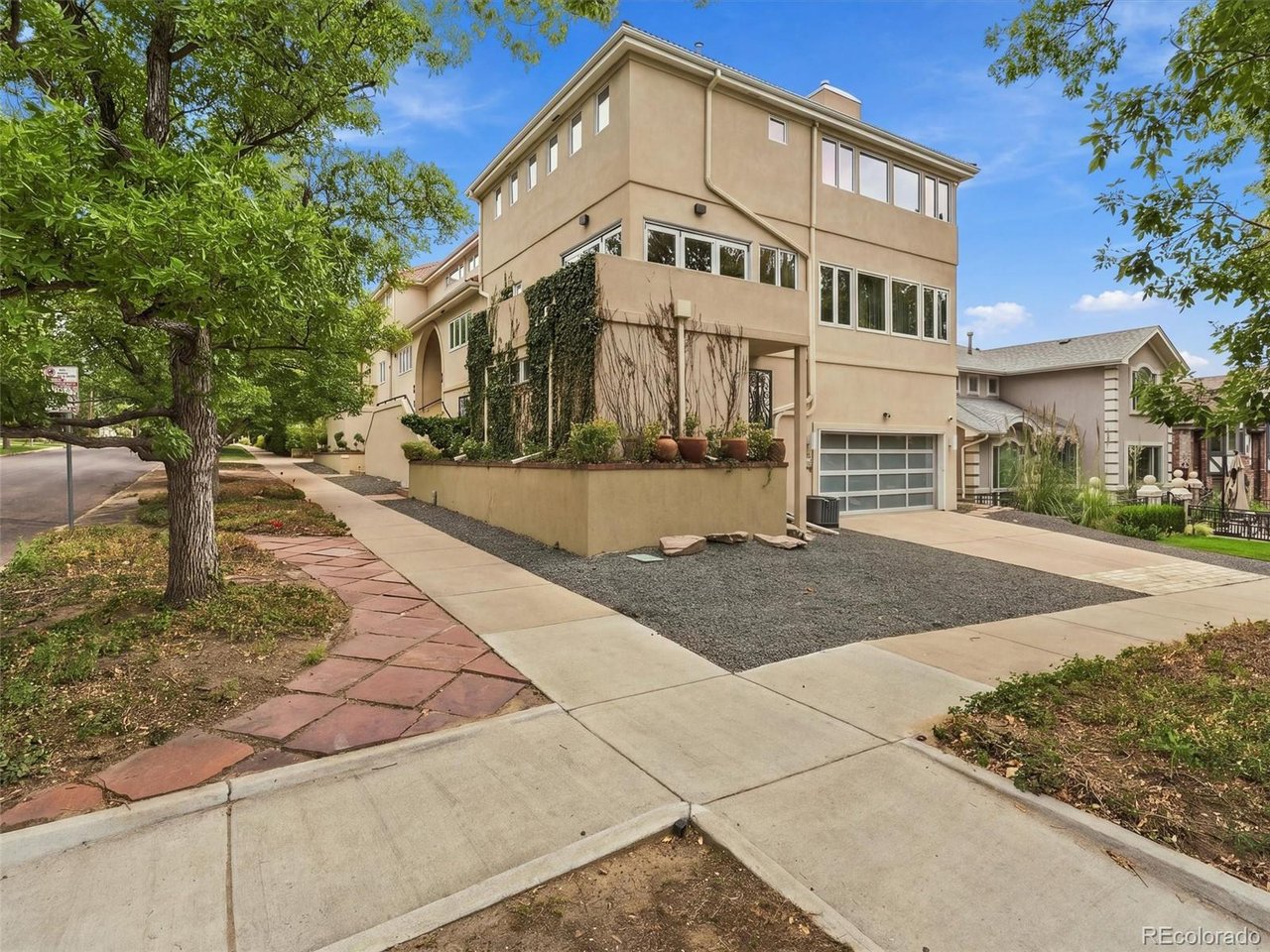 Photo of 396 N Steele St Denver CO 80206