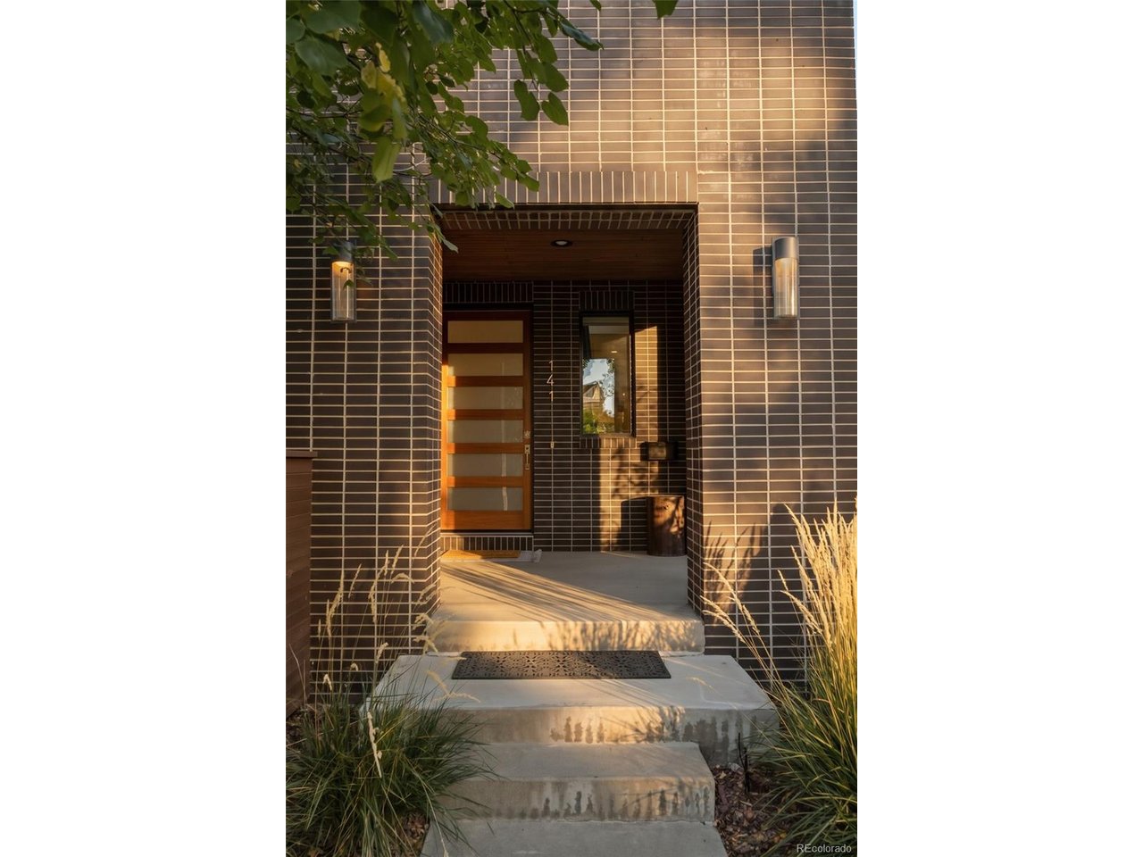 Photo of 1141 S Cook St Denver CO 80210